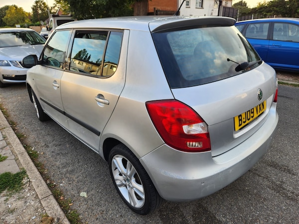 Used Skoda Fabia 2009 for sale - 76192540: Photo 5
