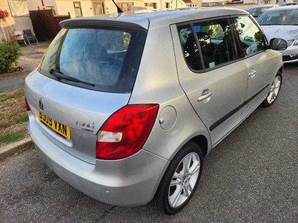 Used Skoda Fabia 2009 for sale - 76192540: Photo 6