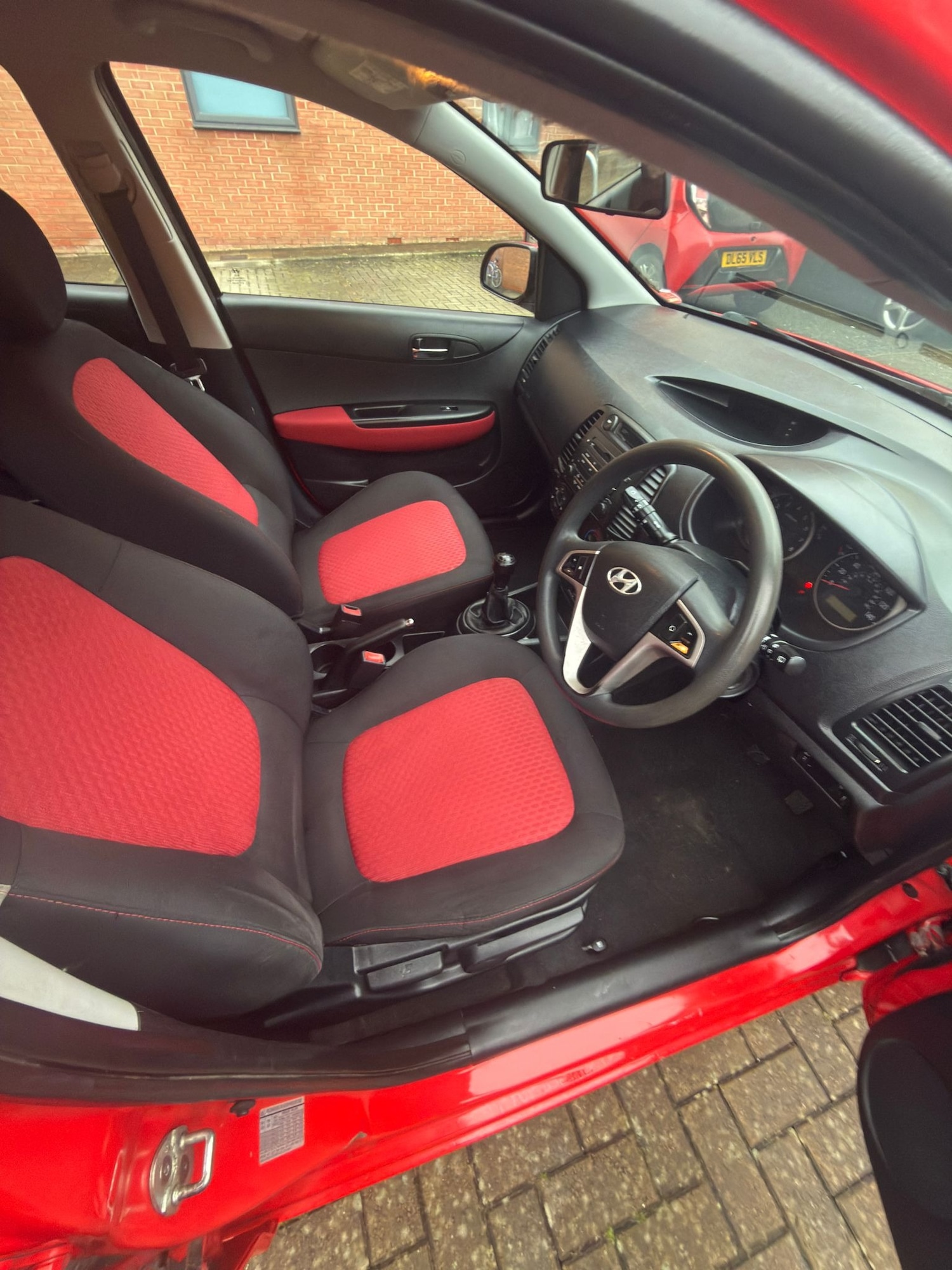 Used Hyundai i20 2009 for sale - 77149595: Photo 11