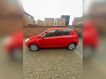 Used Hyundai i20 2009 for sale - 77149595: Photo