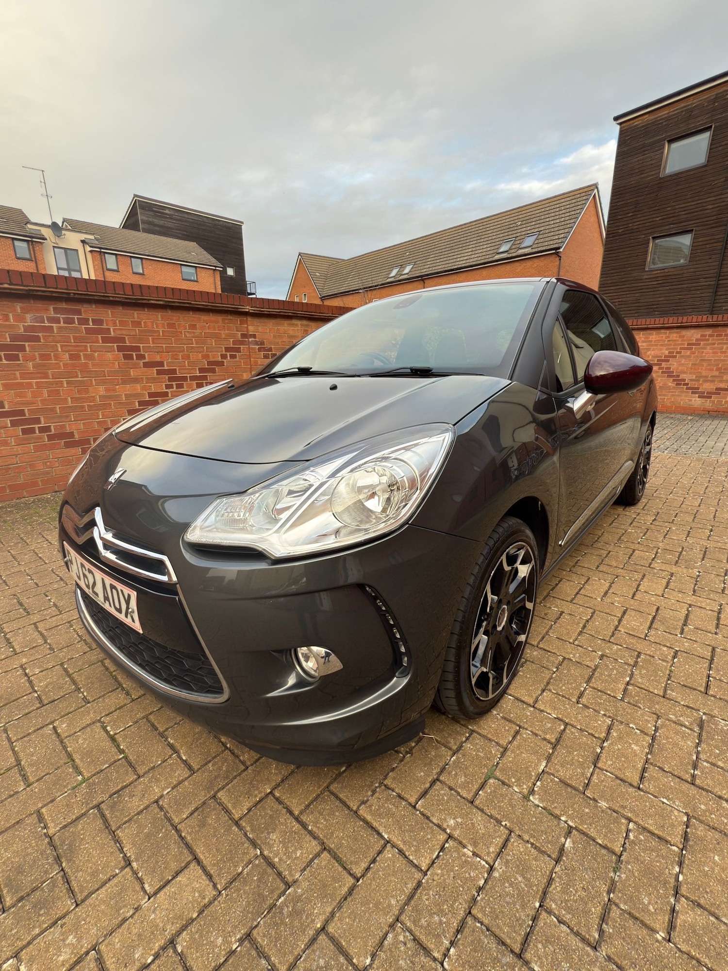 Used Citroen DS3 2012 for sale - 76625435: Photo 3