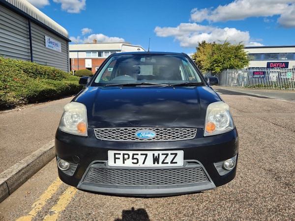 Used Ford Fiesta 2007 for sale - 76192570: Photo 2