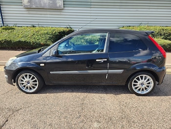 Used Ford Fiesta 2007 for sale - 76192570: Photo 4