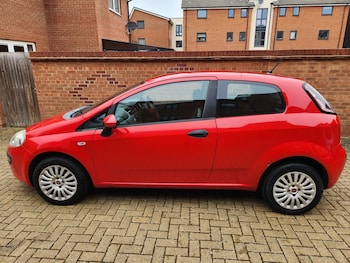 Used Fiat Punto Evo 2010 for sale - 76287337: Photo 4