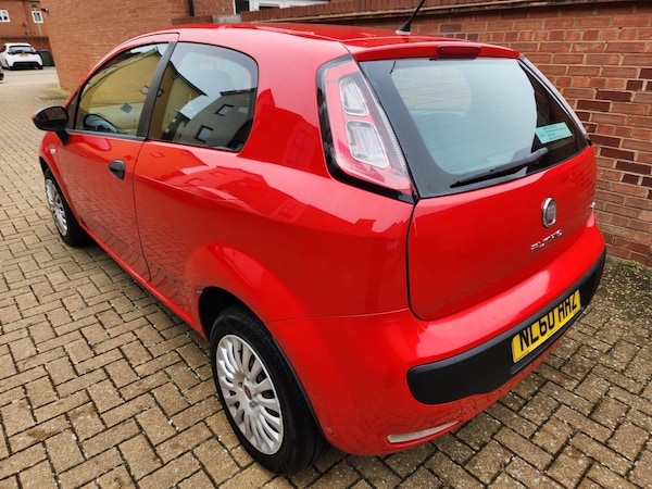 Used Fiat Punto Evo 2010 for sale - 76287337: Photo 5