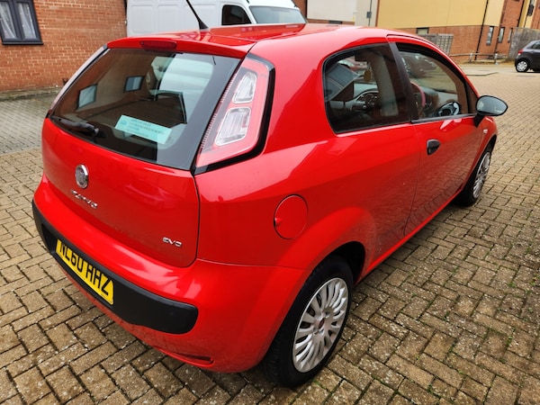 Used Fiat Punto Evo 2010 for sale - 76287337: Photo 7