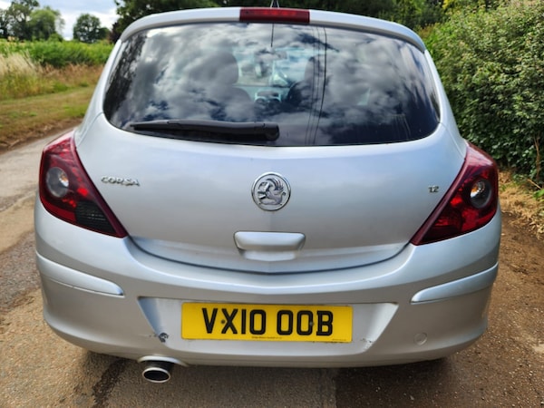 Used Vauxhall Corsa 2010 for sale - 76192559: Photo 6