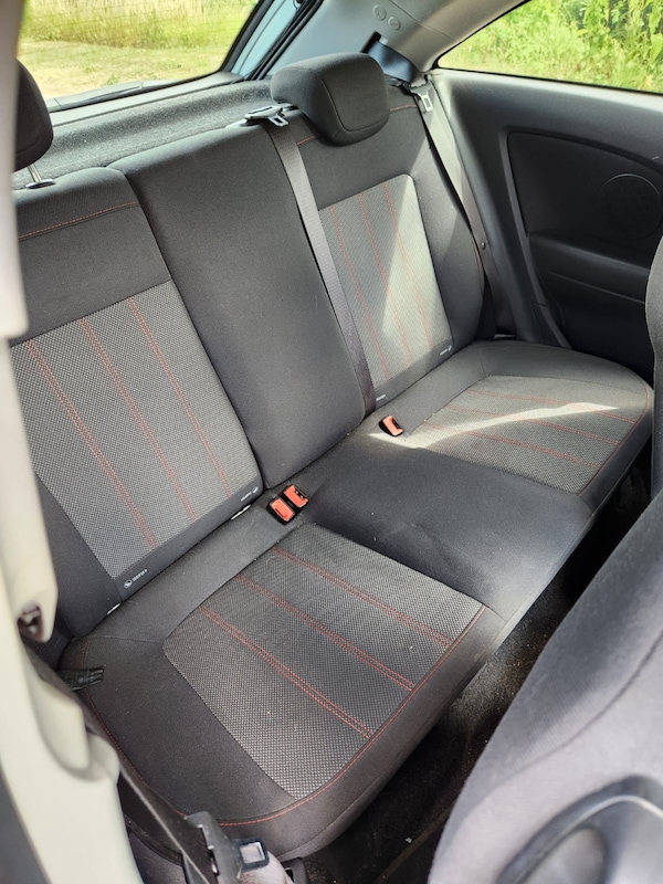Used Vauxhall Corsa 2010 for sale - 76192559: Photo 9