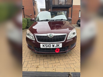 Used Skoda Fabia 2010 for sale - 77743940: Photo