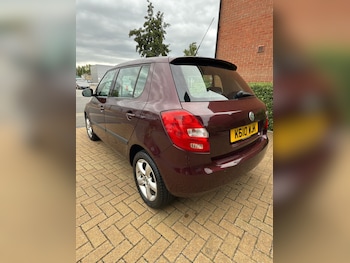 Used Skoda Fabia 2010 for sale - 77743940: Photo