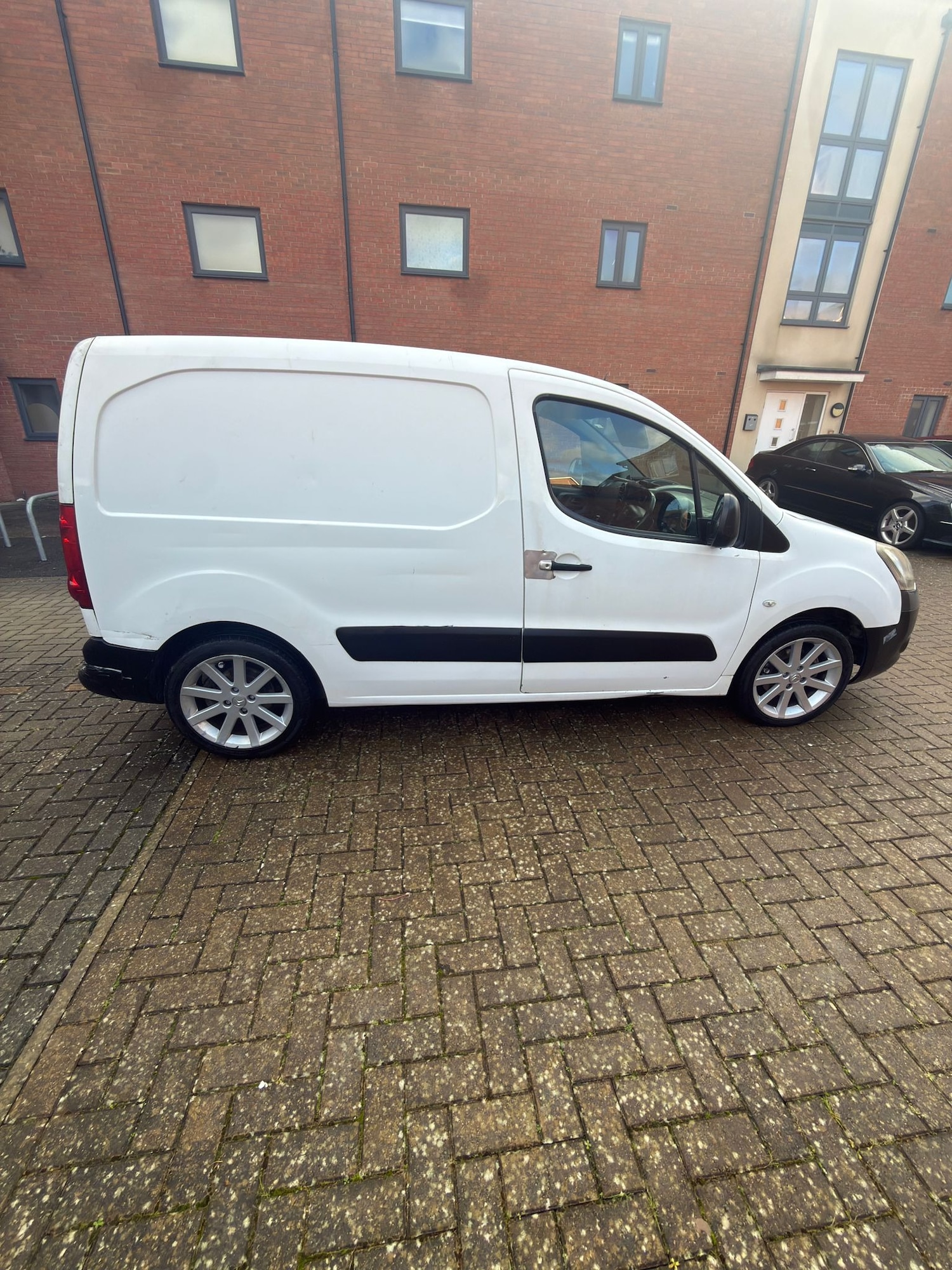 Used Citroen Berlingo 2011 for sale - 77225312: Photo 8