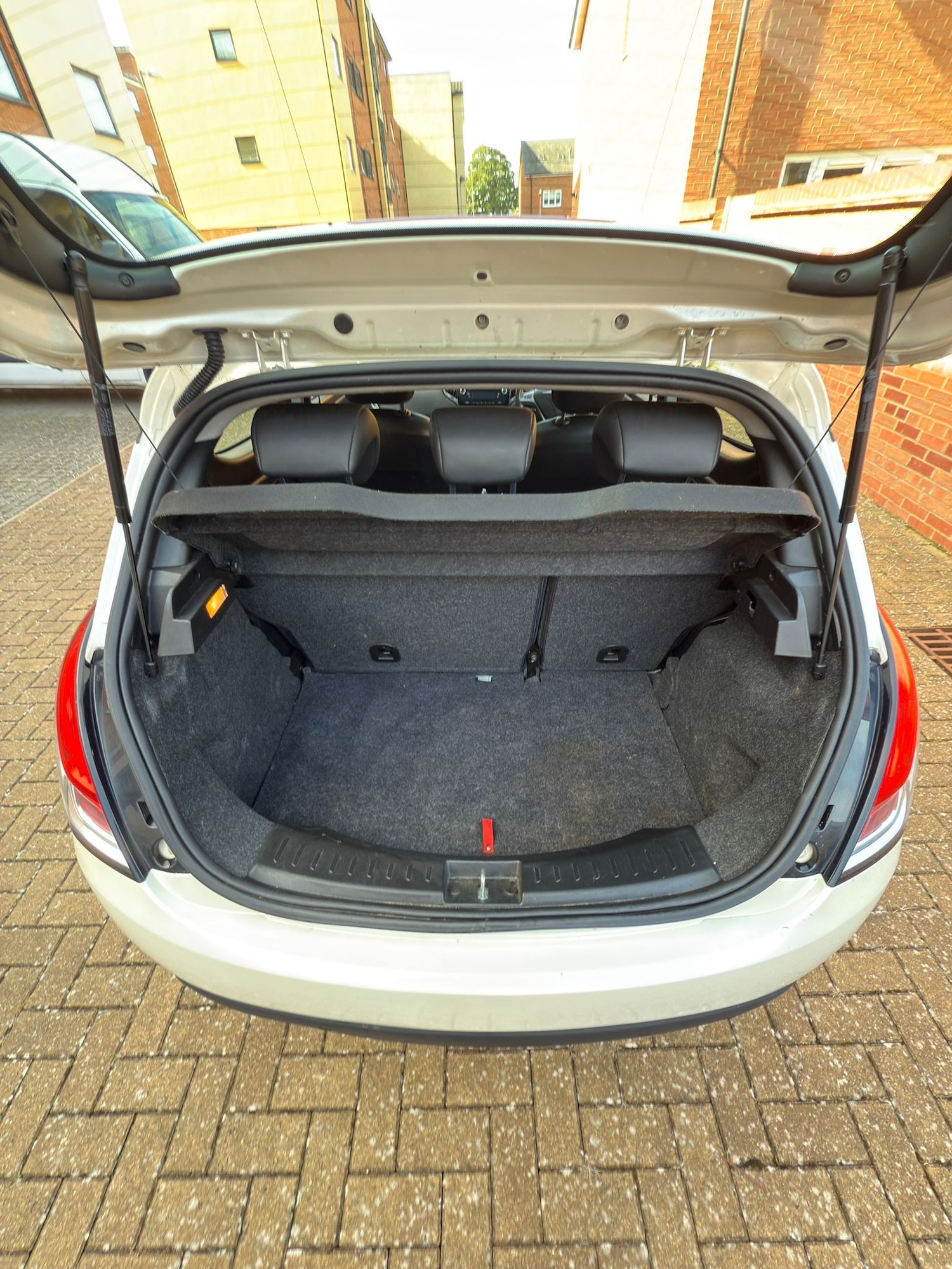 Used Chrysler Ypsilon 2012 for sale - 76113886: Photo 16