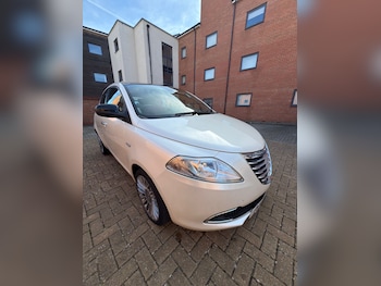 2012 (12) - 1.3 M-Jet Limited 5dr