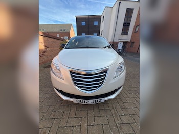 Used Chrysler Ypsilon 2012 for sale - 76113886: Photo
