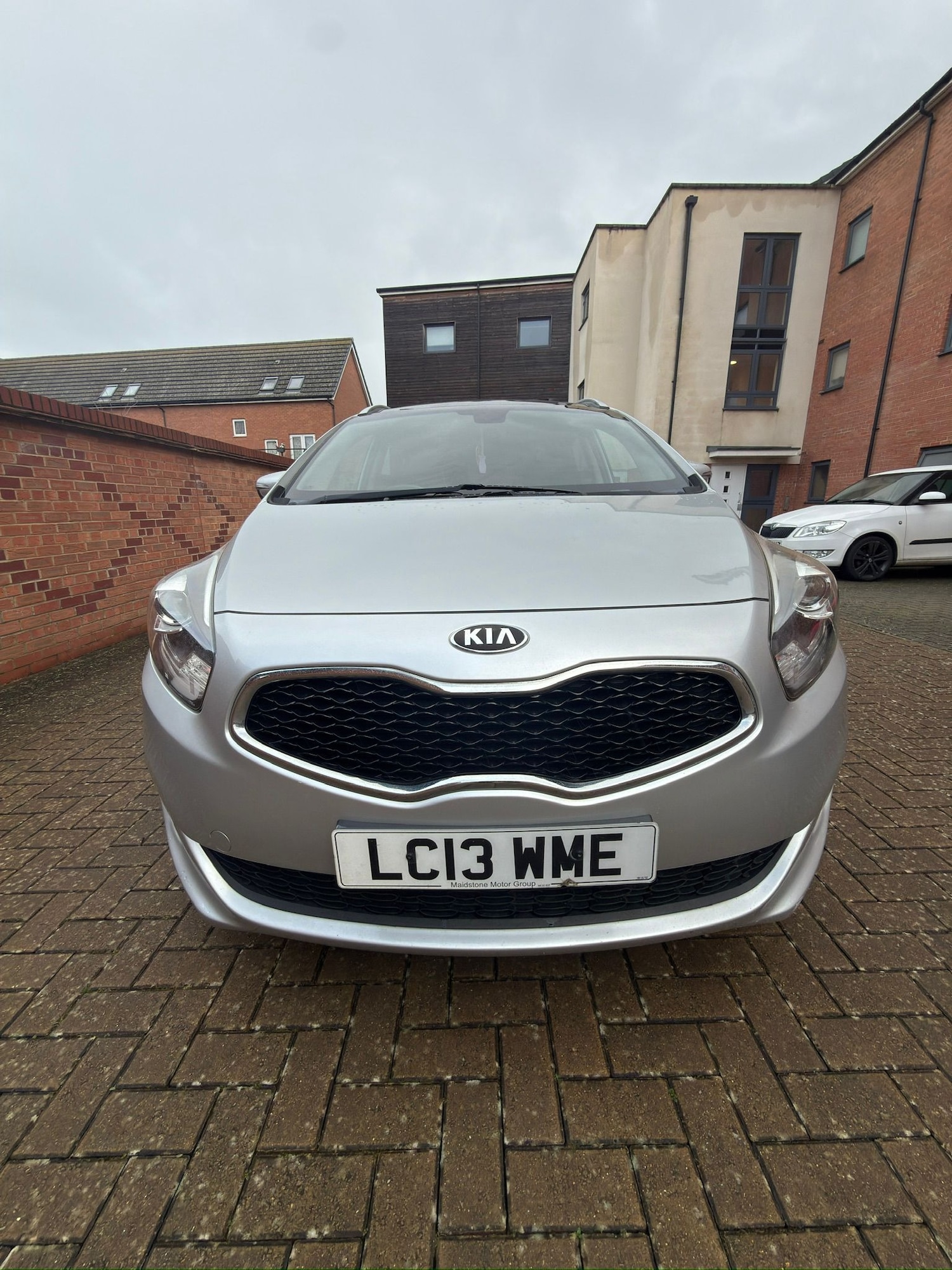 Used Kia Carens 2013 for sale - 77465172: Photo 2