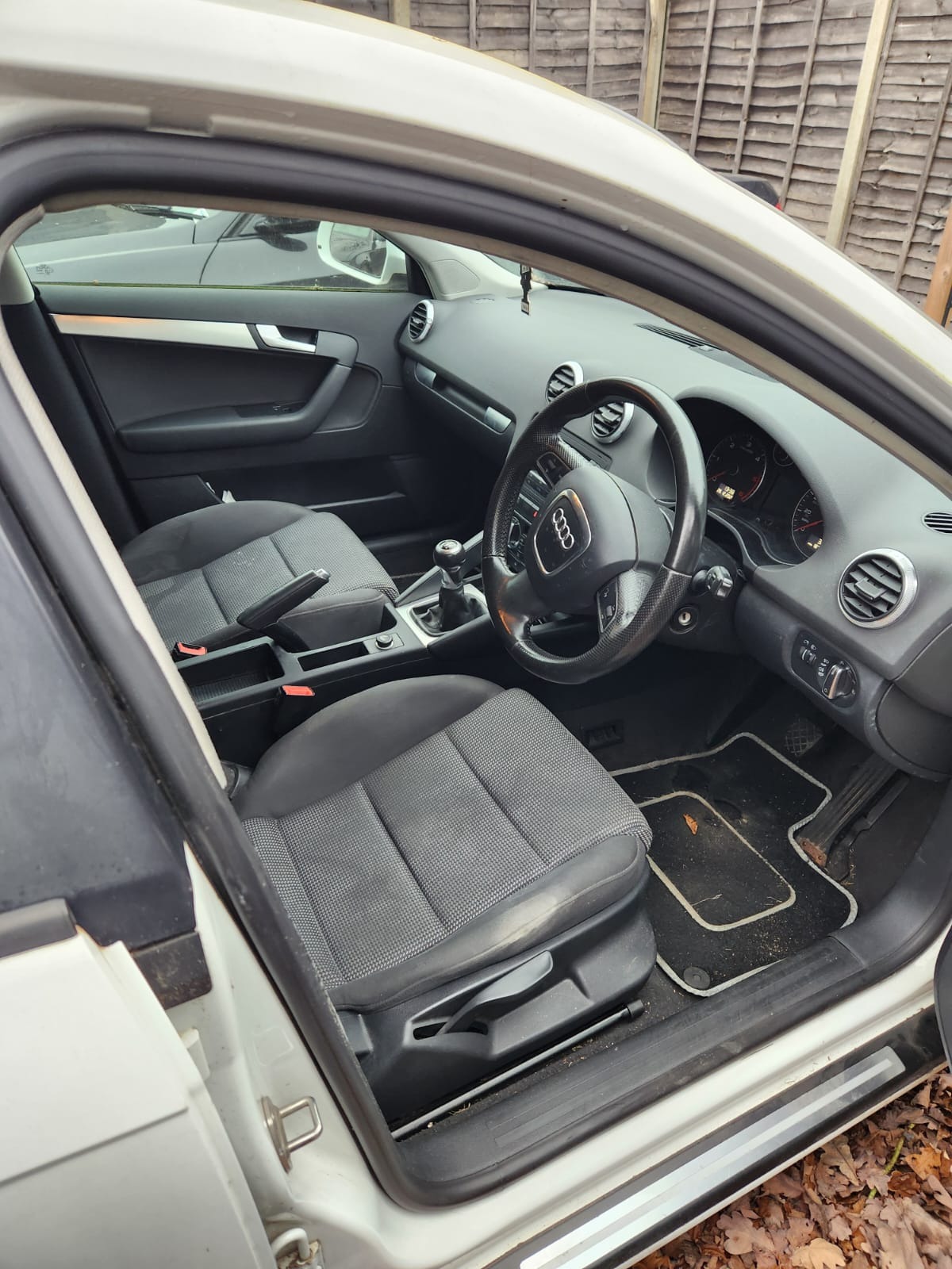 Used Volkswagen Tiguan 2009 for sale - 77058563: Photo 9