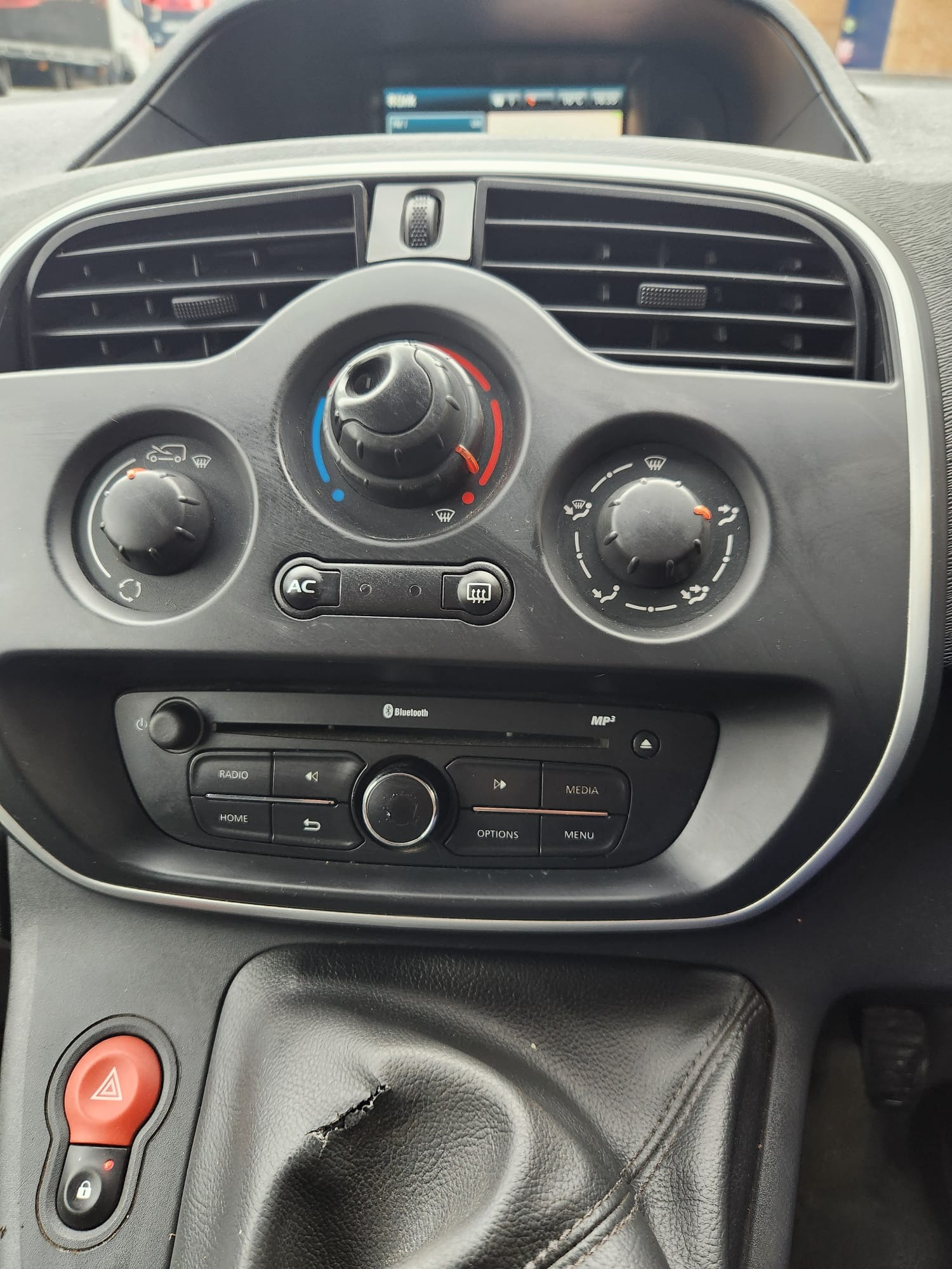 Used Renault Kangoo 2015 for sale - 76113909: Photo 15