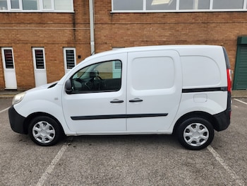 Used Renault Kangoo 2015 for sale - 76113909: Photo