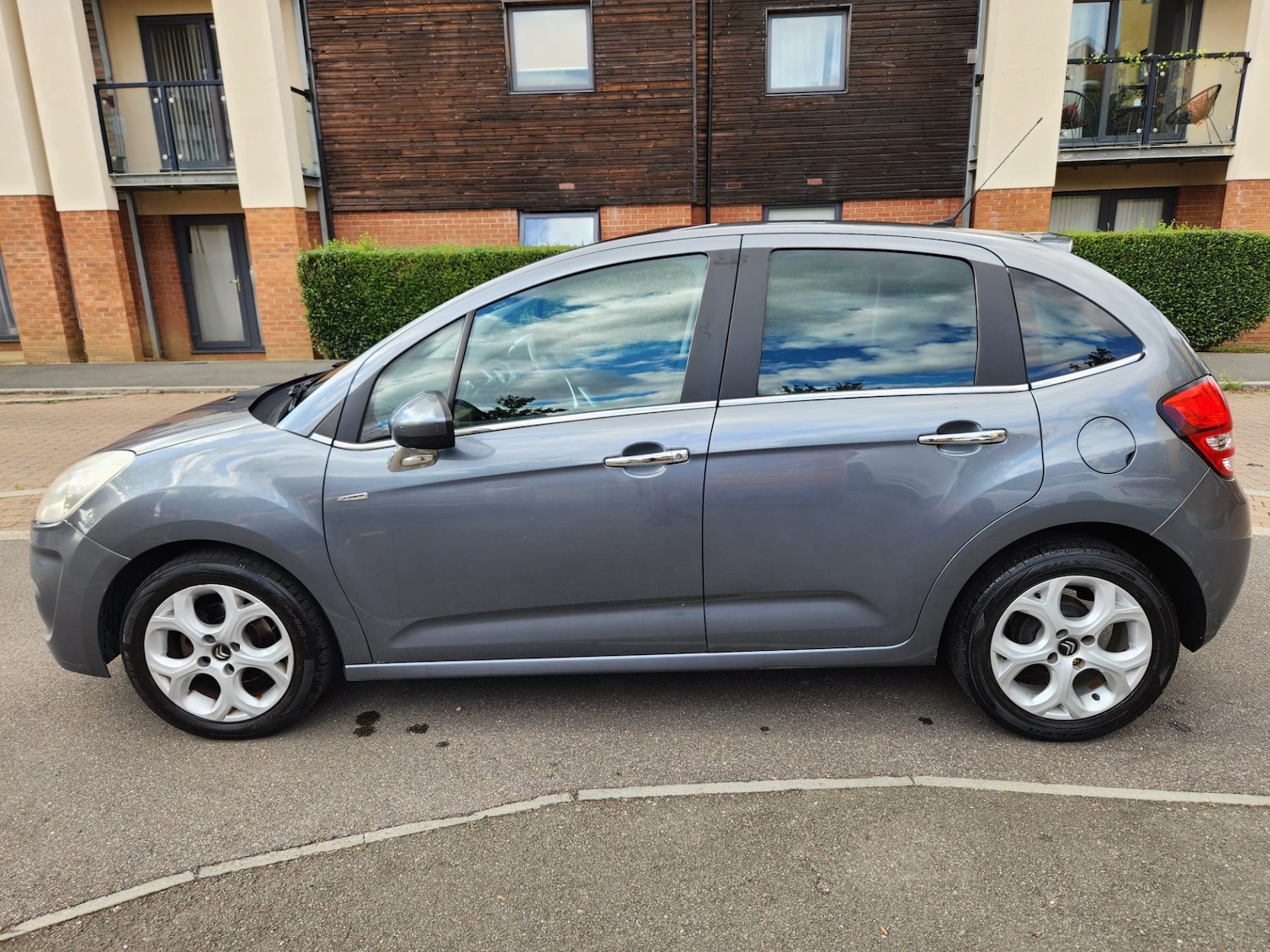 Used Citroen C3 2010 for sale - 76363119: Photo 4