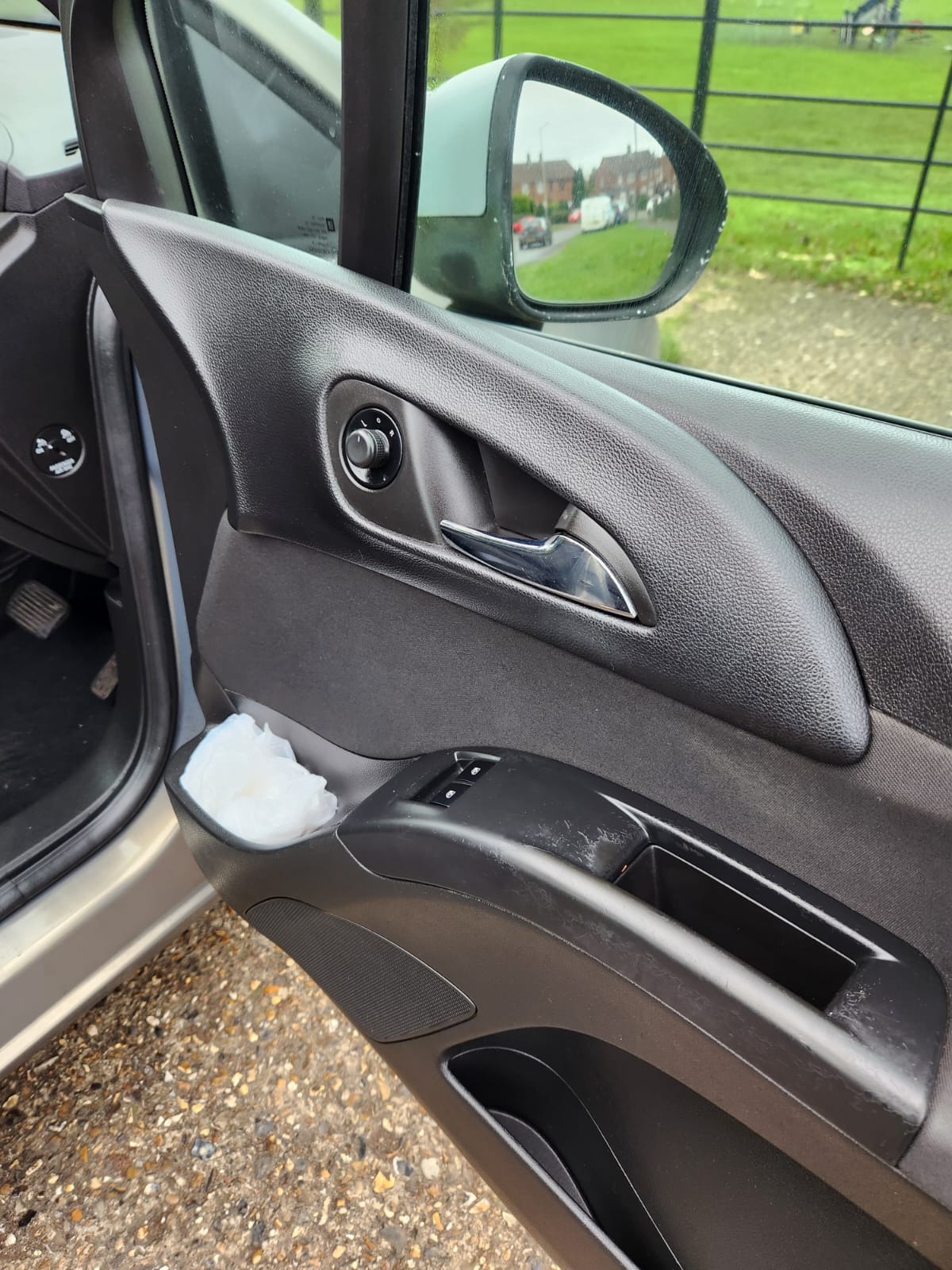 Used Vauxhall Meriva 2010 for sale - 77271935: Photo 14