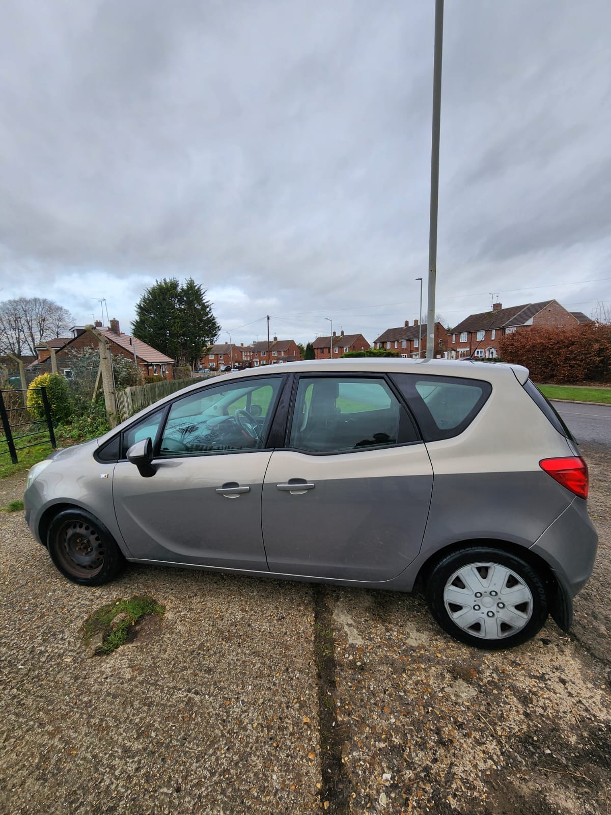 Used Vauxhall Meriva 2010 for sale - 77271935: Photo 4