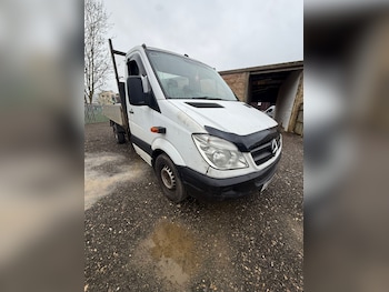 Mercedes-Benz Sprinter feature image