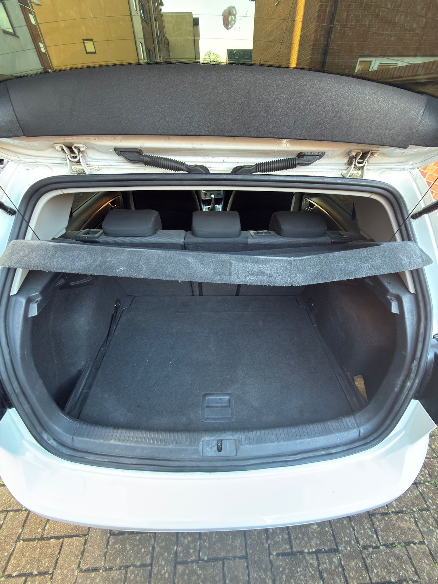 Used Volkswagen Golf 2014 for sale - 77225255: Photo 10