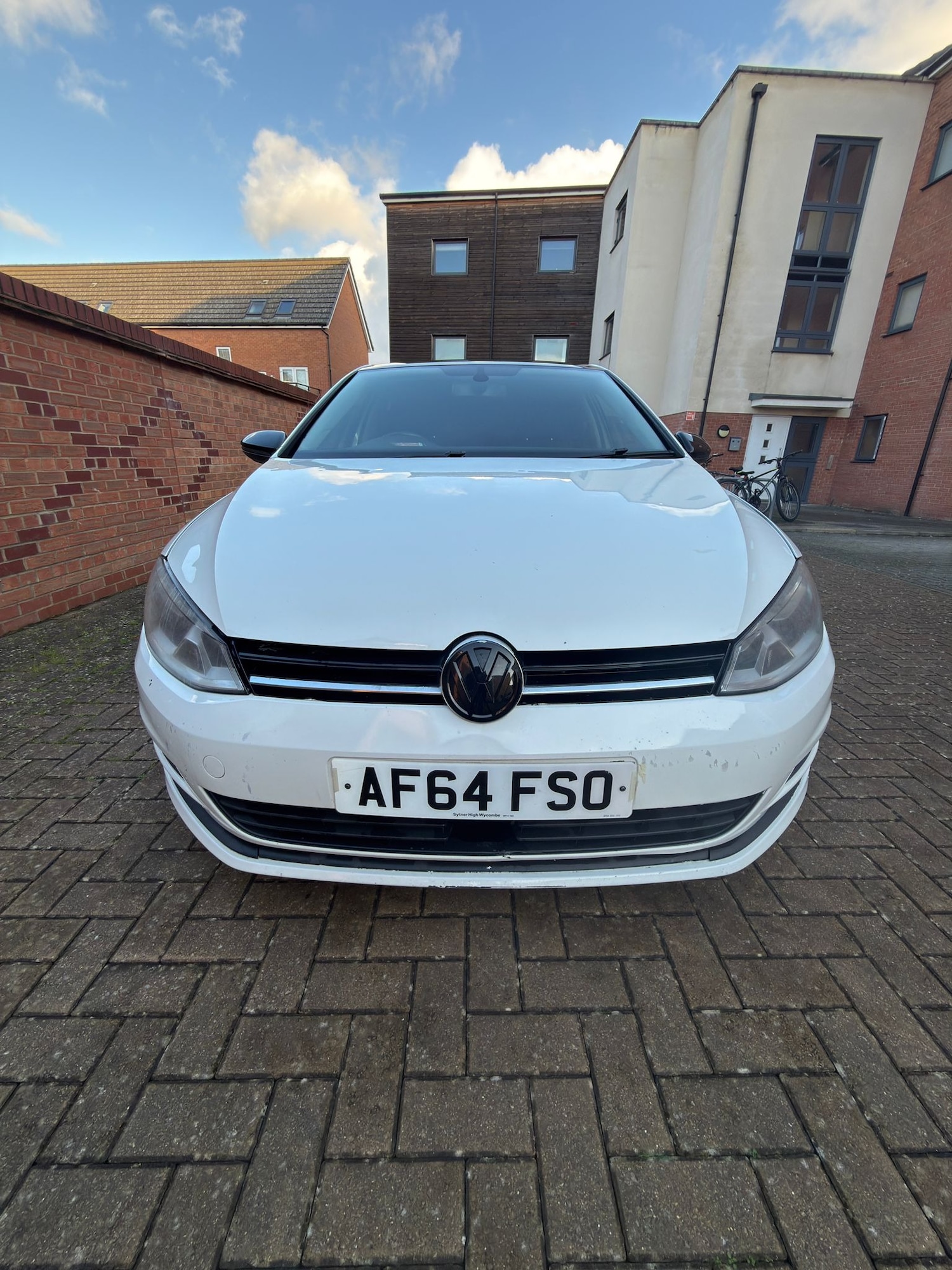 Used Volkswagen Golf 2014 for sale - 77225255: Photo 2