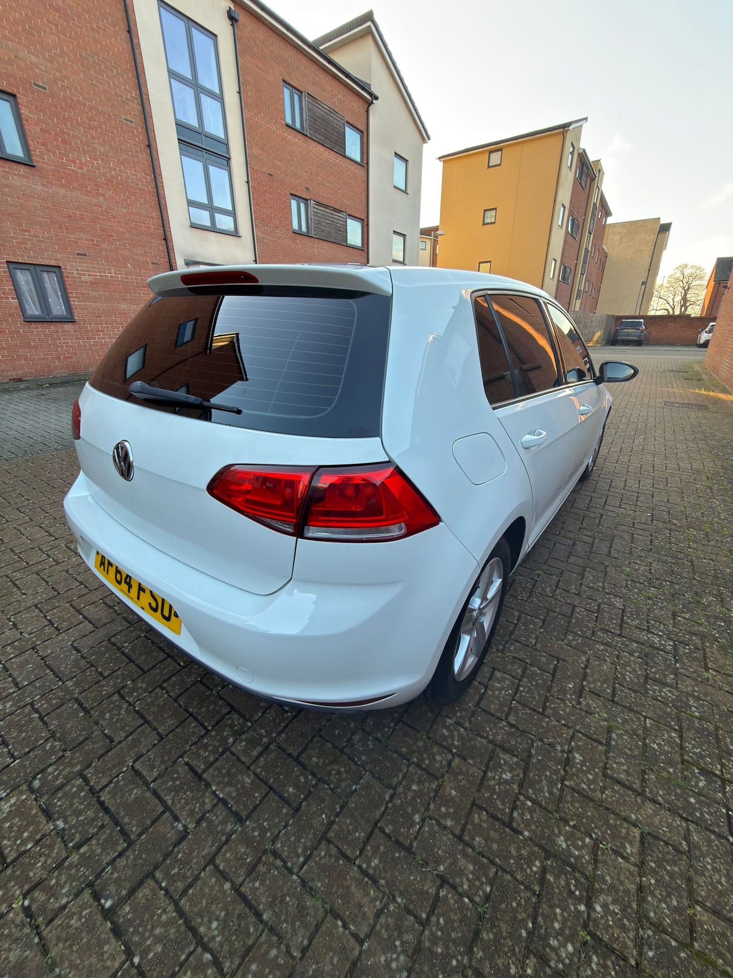Used Volkswagen Golf 2014 for sale - 77225255: Photo 8