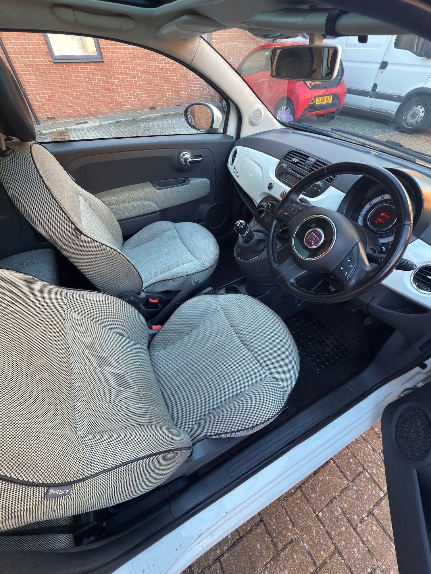 Used Fiat 500 2009 for sale - 76192465: Photo 9