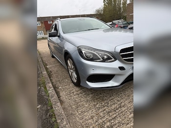 Used Mercedes-Benz E Class 2015 for sale - 76381909: Photo