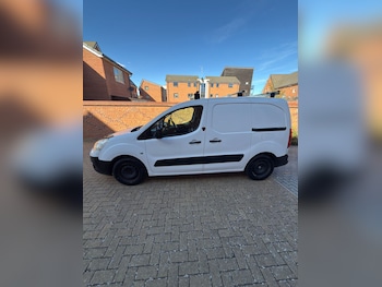 Used Citroen Berlingo 2009 for sale - 76075827: Photo