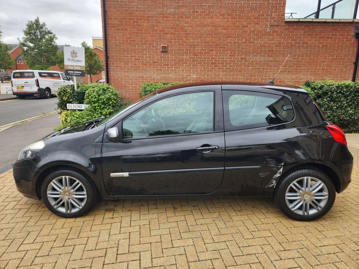 Used Renault Clio 2012 for sale - 76363099: Photo 4