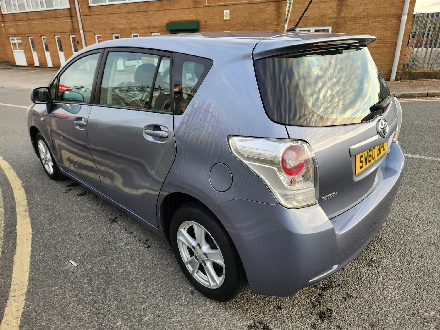 Used Toyota Verso 2010 for sale - 78053360: Photo 5