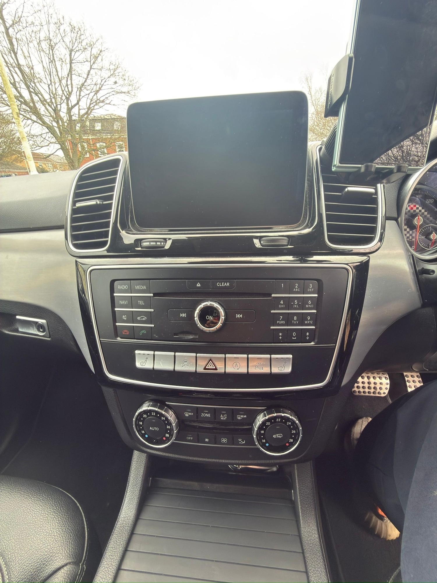 Used Mercedes-Benz GLE 2017 for sale - 77688098: Photo 18