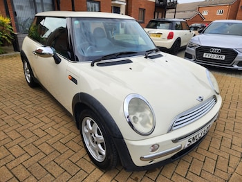 MINI - Hatch