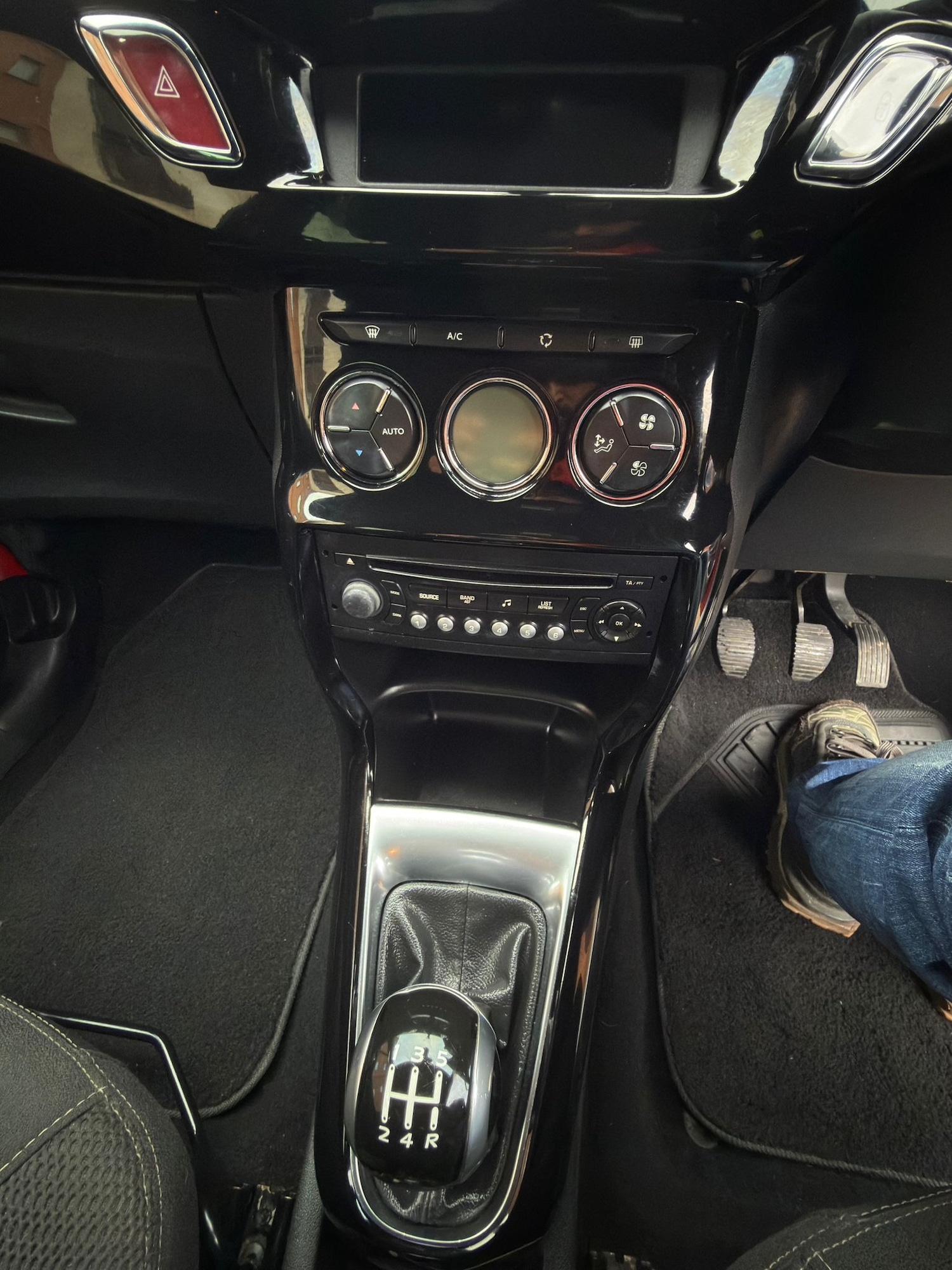 Used Citroen DS3 2012 for sale - 77149561: Photo 12