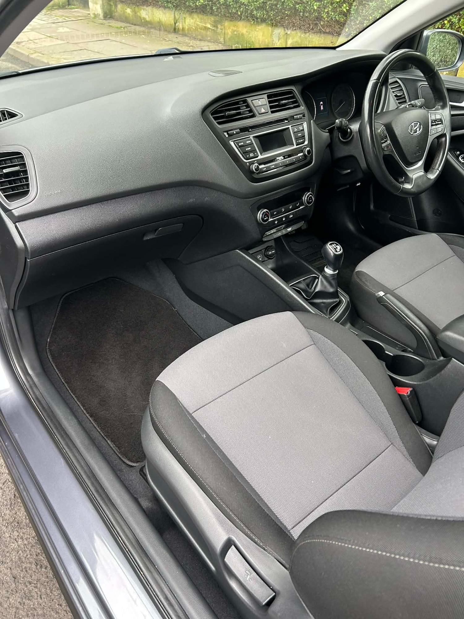 Used Hyundai i20 2015 for sale - 77803461: Photo 11