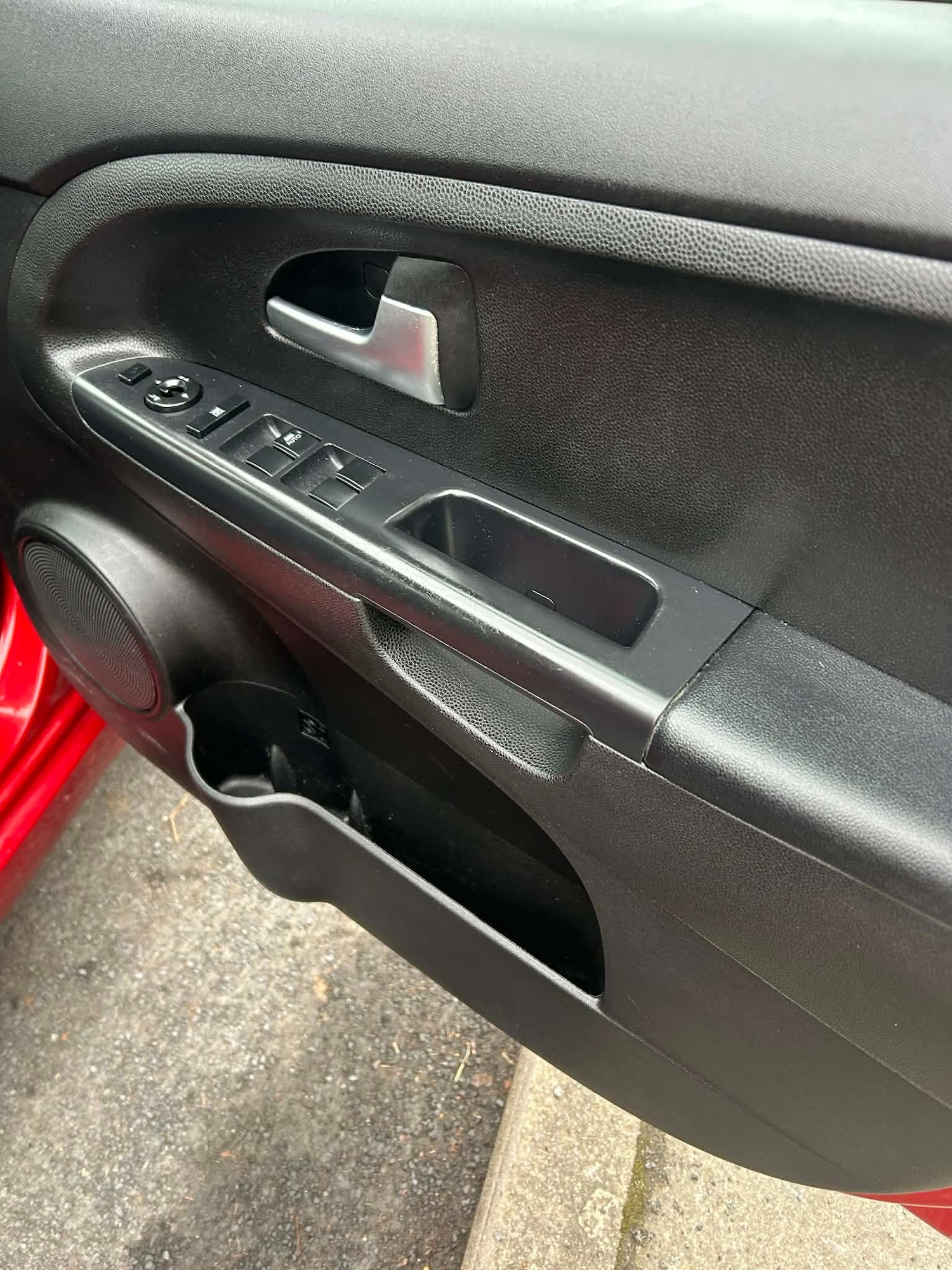 Used Kia Venga 2013 for sale - 77324666: Photo 19