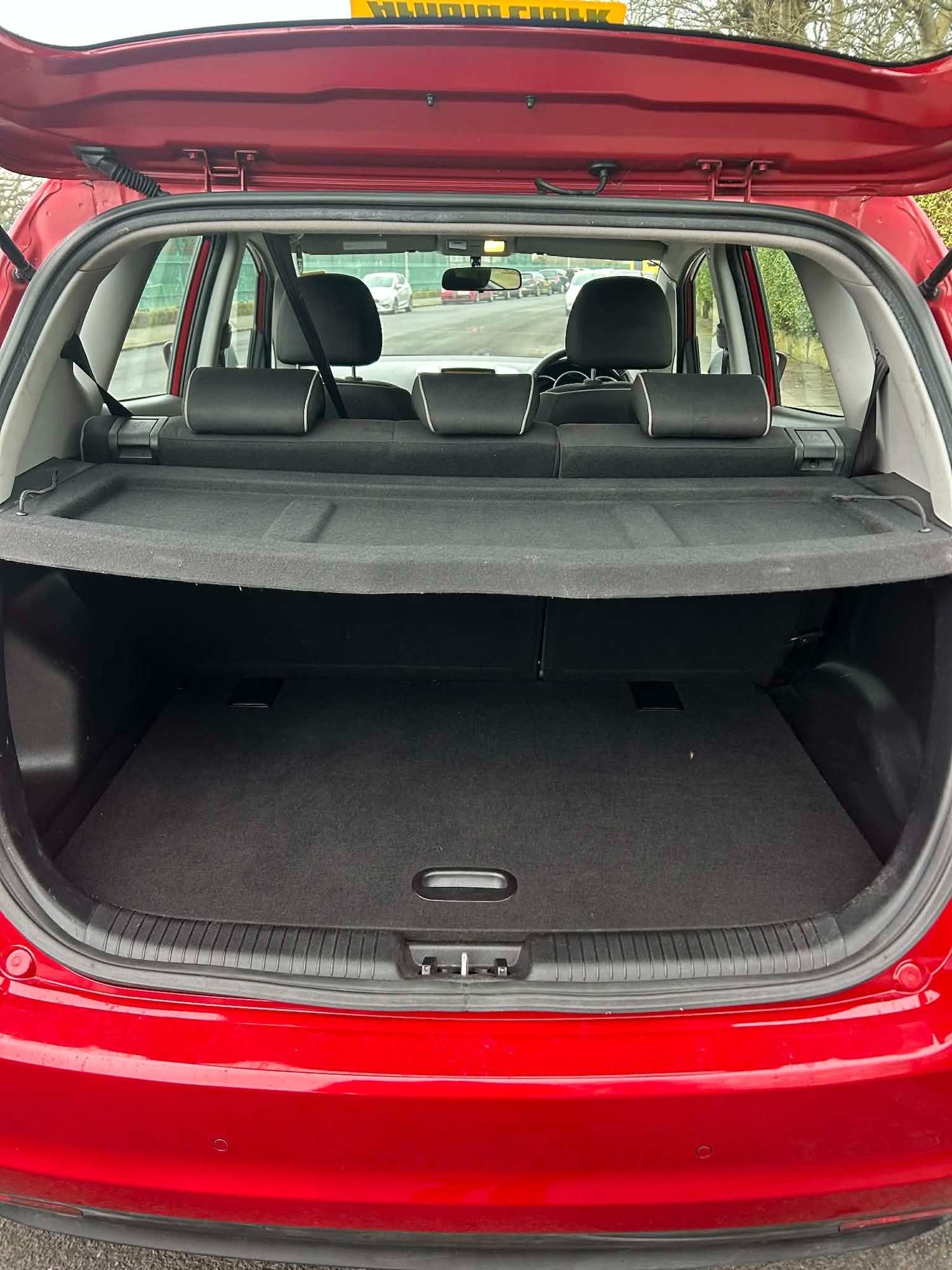 Used Kia Venga 2013 for sale - 77324666: Photo 7