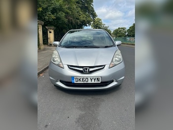 Used Honda Jazz 2010 for sale - 76682437: Photo
