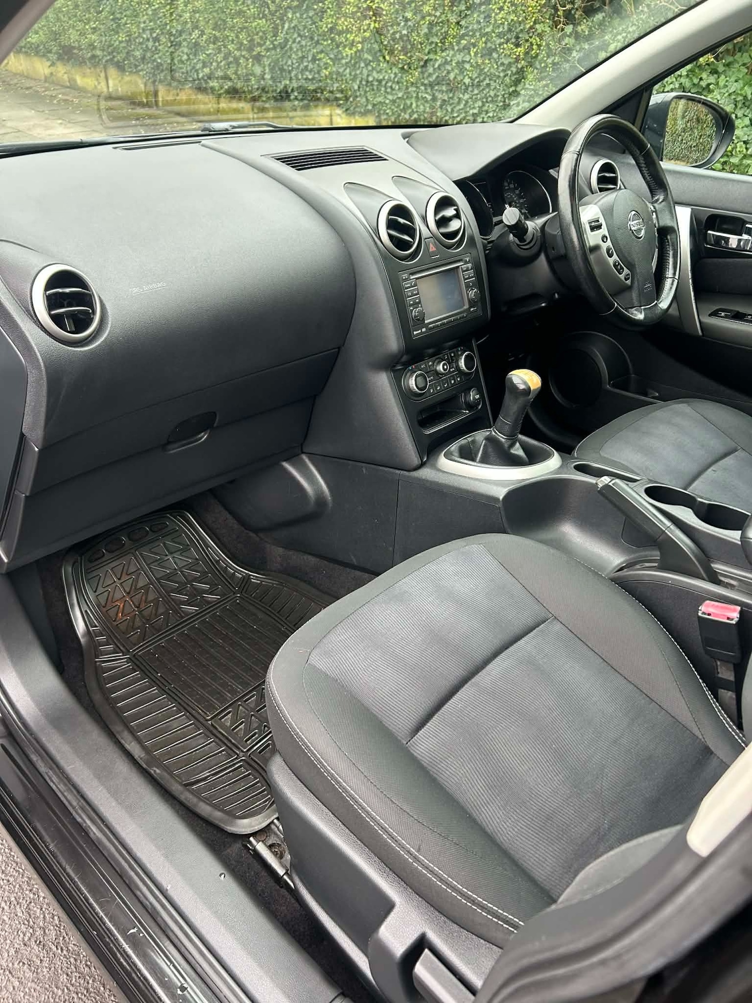 Used Nissan Qashqai 2011 for sale - 77690254: Photo 13