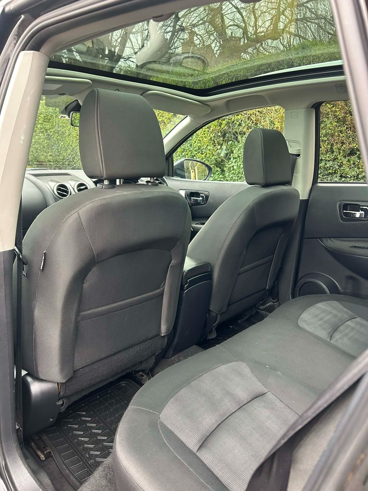 Used Nissan Qashqai 2011 for sale - 77690254: Photo 15