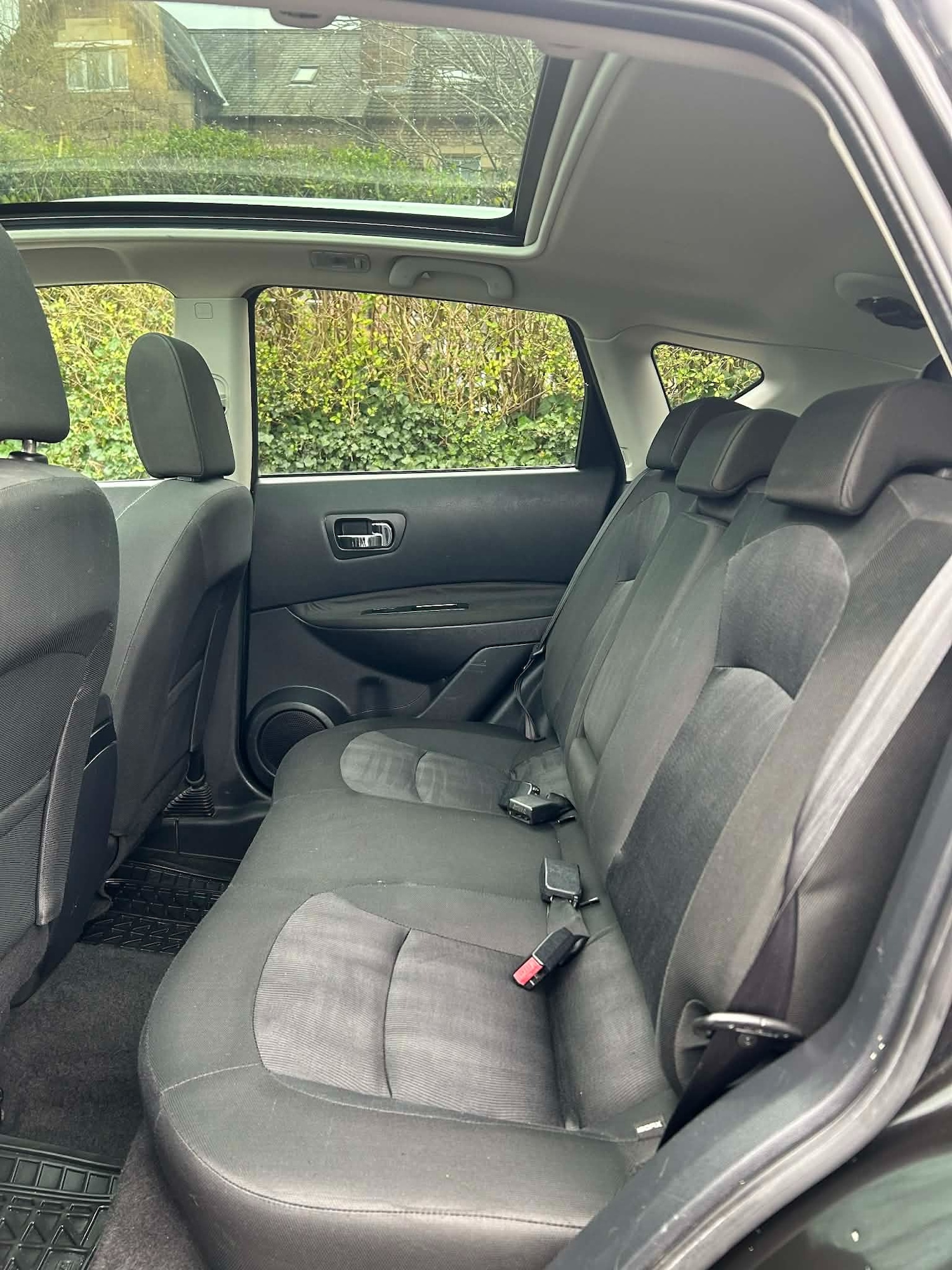 Used Nissan Qashqai 2011 for sale - 77690254: Photo 16