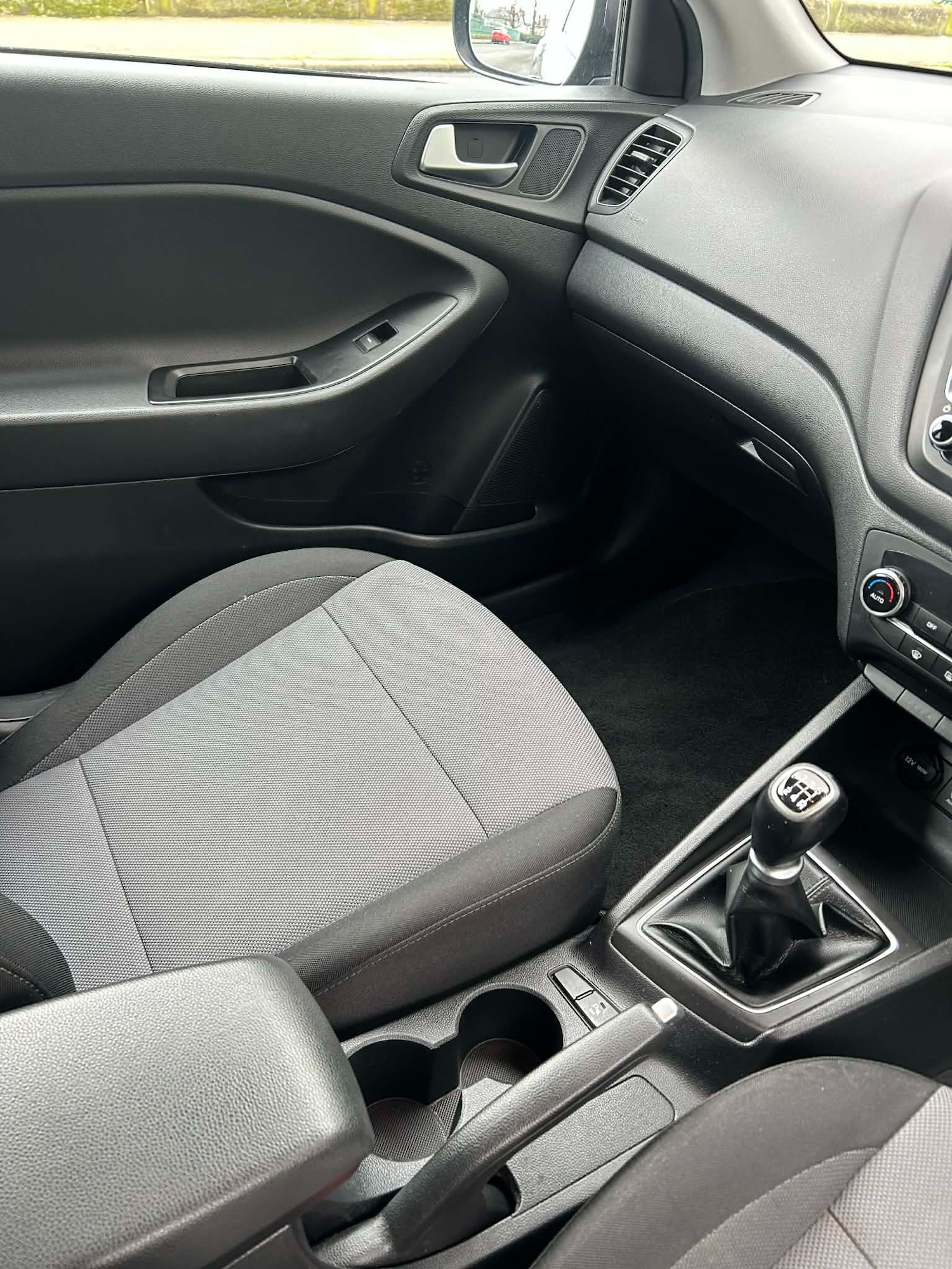 Used Hyundai i20 2015 for sale - 78179990: Photo 14