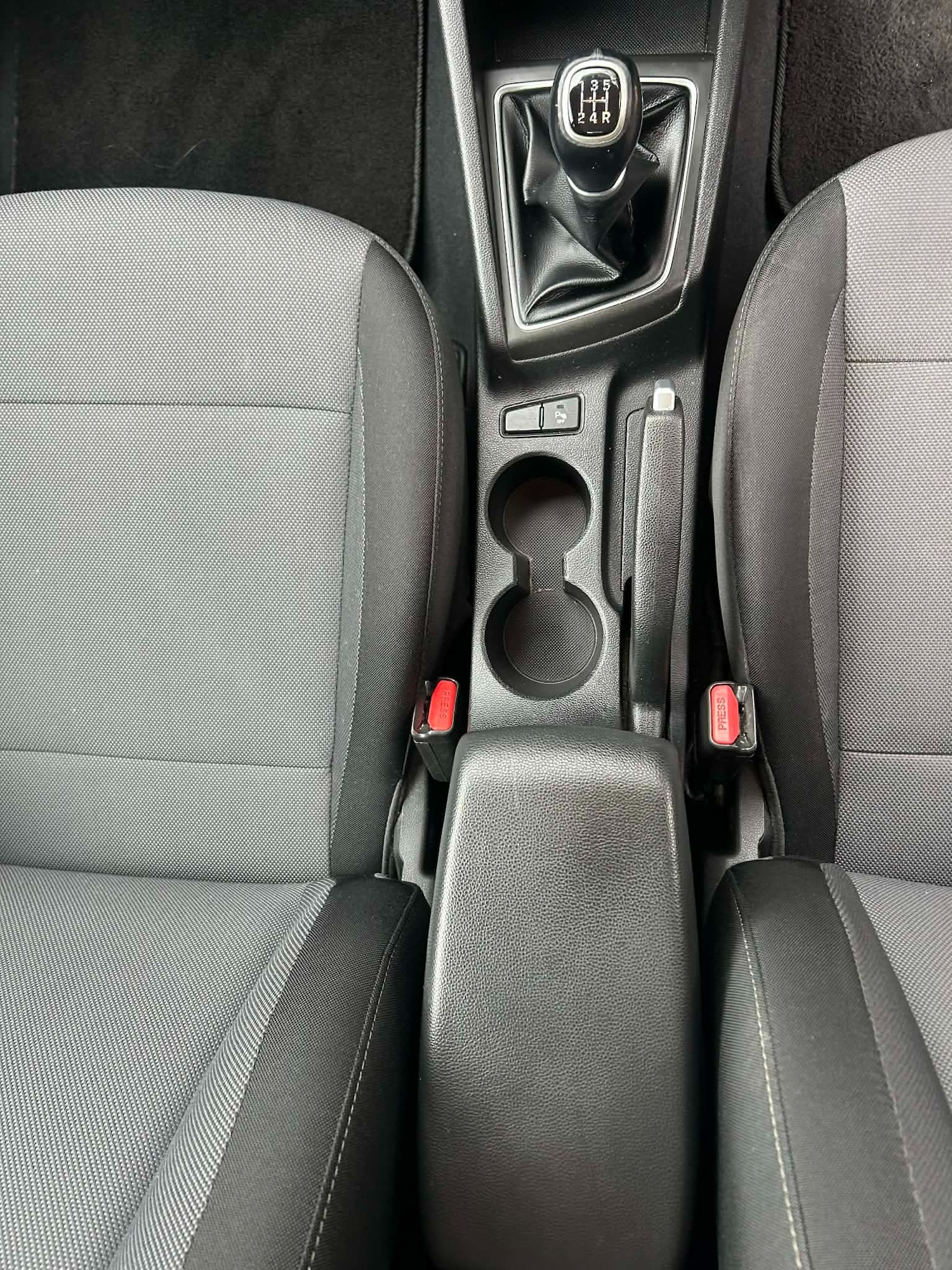 Used Hyundai i20 2015 for sale - 78179990: Photo 17