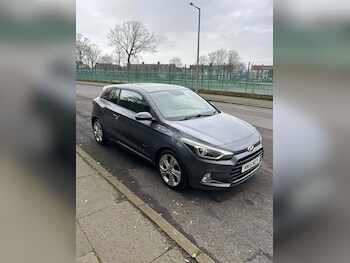 Used Hyundai i20 2015 for sale - 78179990: Photo