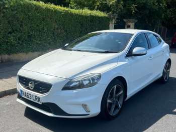 2013 (63) - V40 D2 R 1.6 DESIGN Nav 5dr- 13 service stamps £20 tax