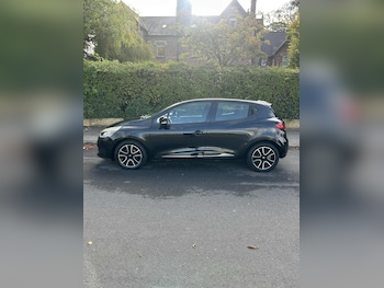 Used Renault Clio 2013 for sale - 76142406: Photo 2