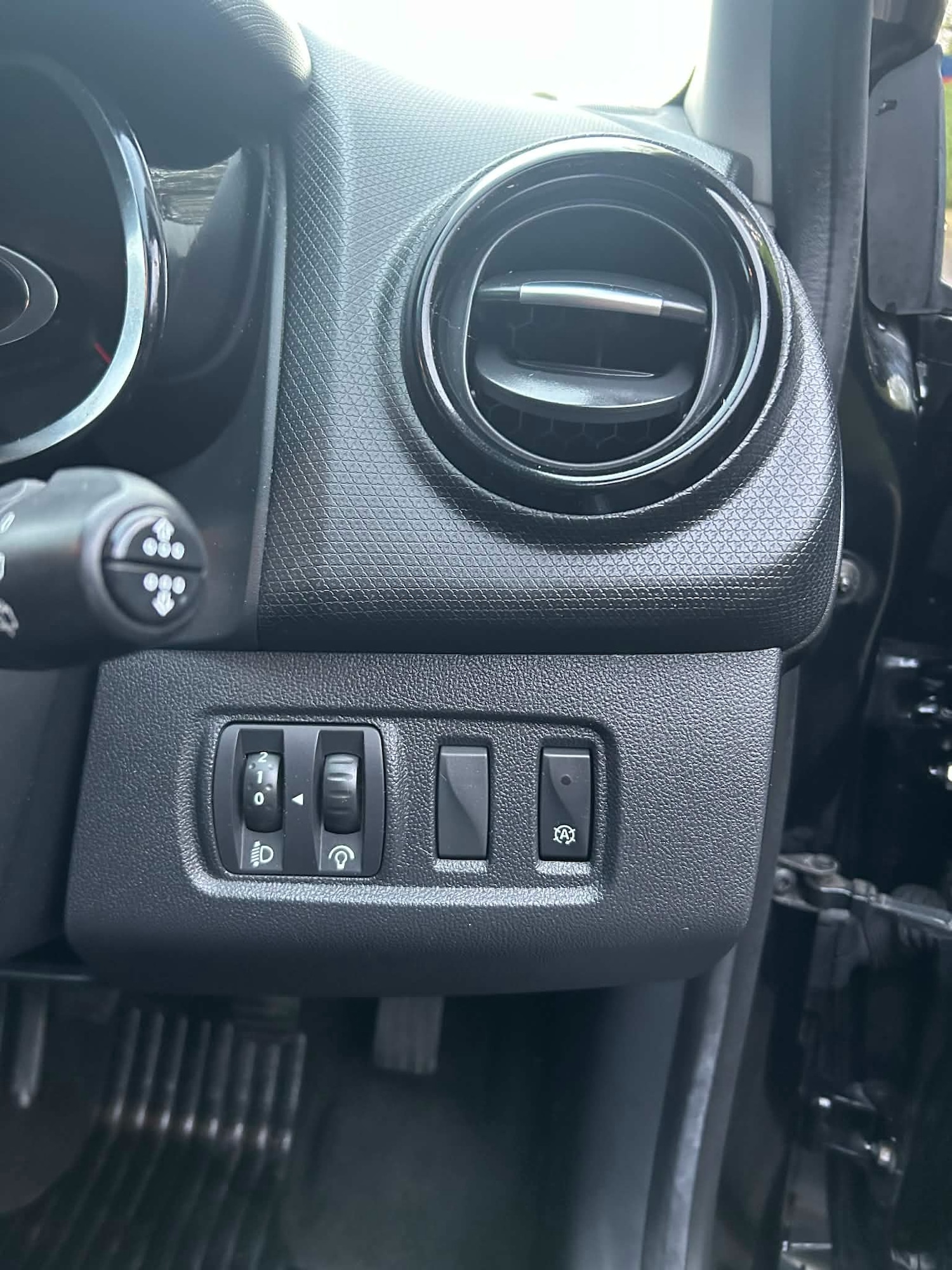 Used Renault Clio 2016 for sale - 78223978: Photo 18